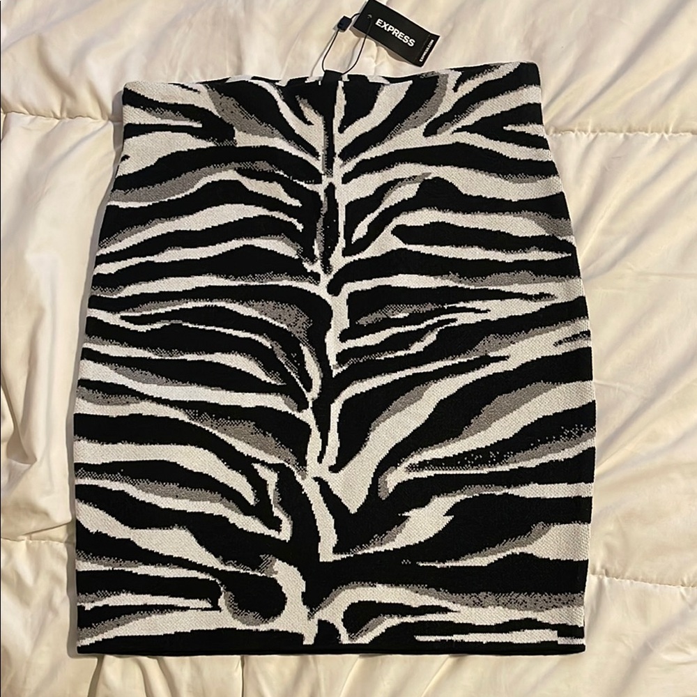 Express Black and White Mini Pencil Skirt